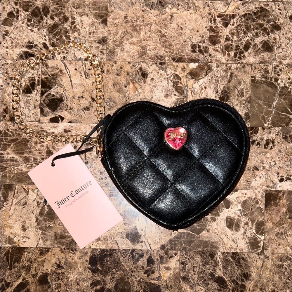 NWT Juicy Couture Black Quilted Heart Wristlet
